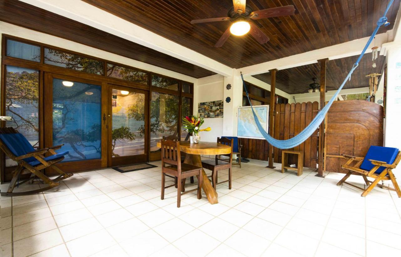 Casa Sueca Hotel - At The Beach Tamarindo Extérieur photo