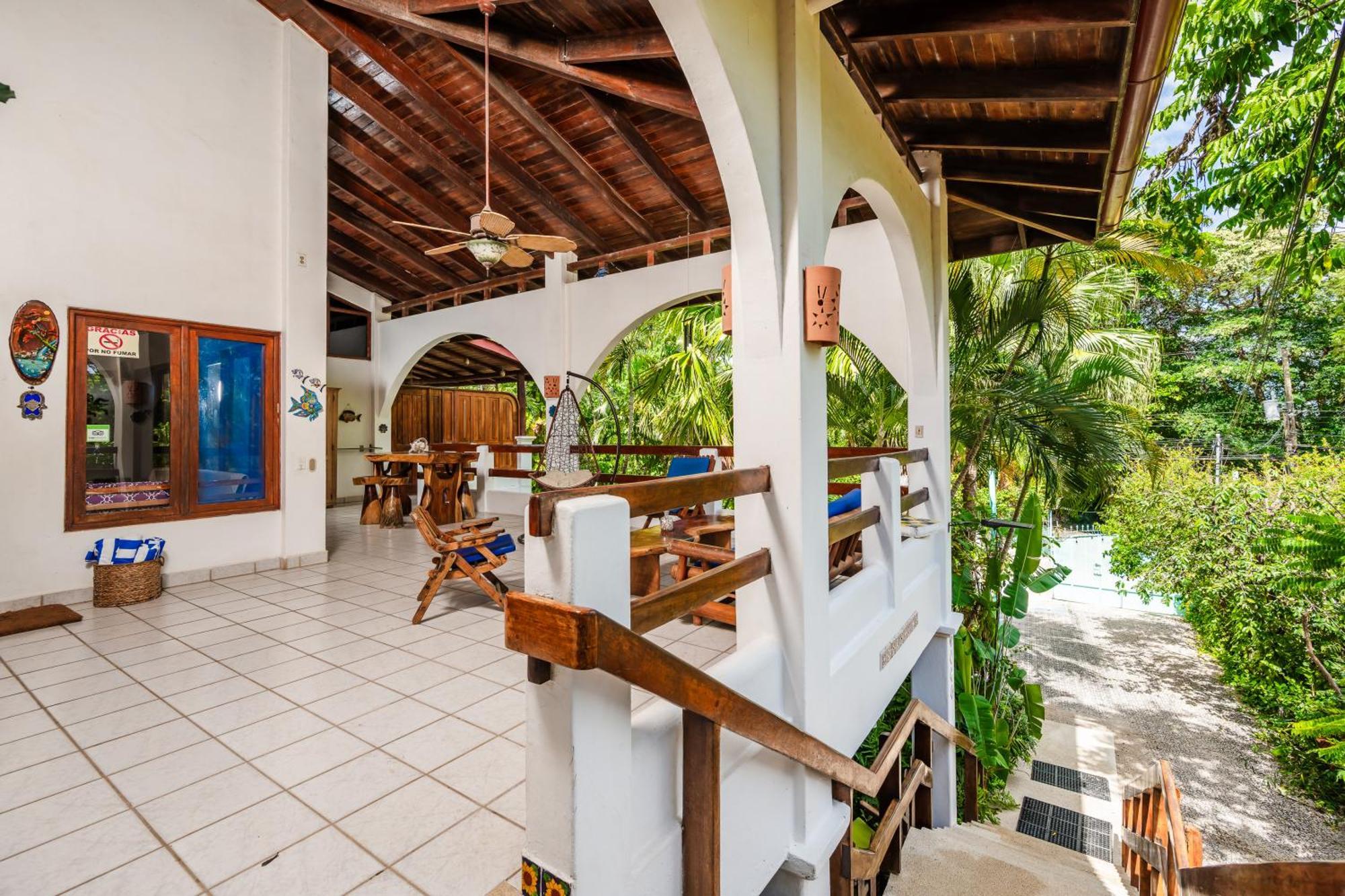 Casa Sueca Hotel - At The Beach Tamarindo Extérieur photo
